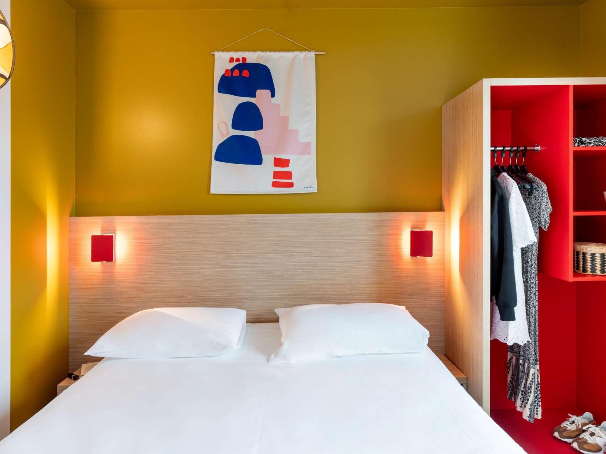 Готель Ibis Styles Prevessin Geneve Aeroport Екстер'єр фото