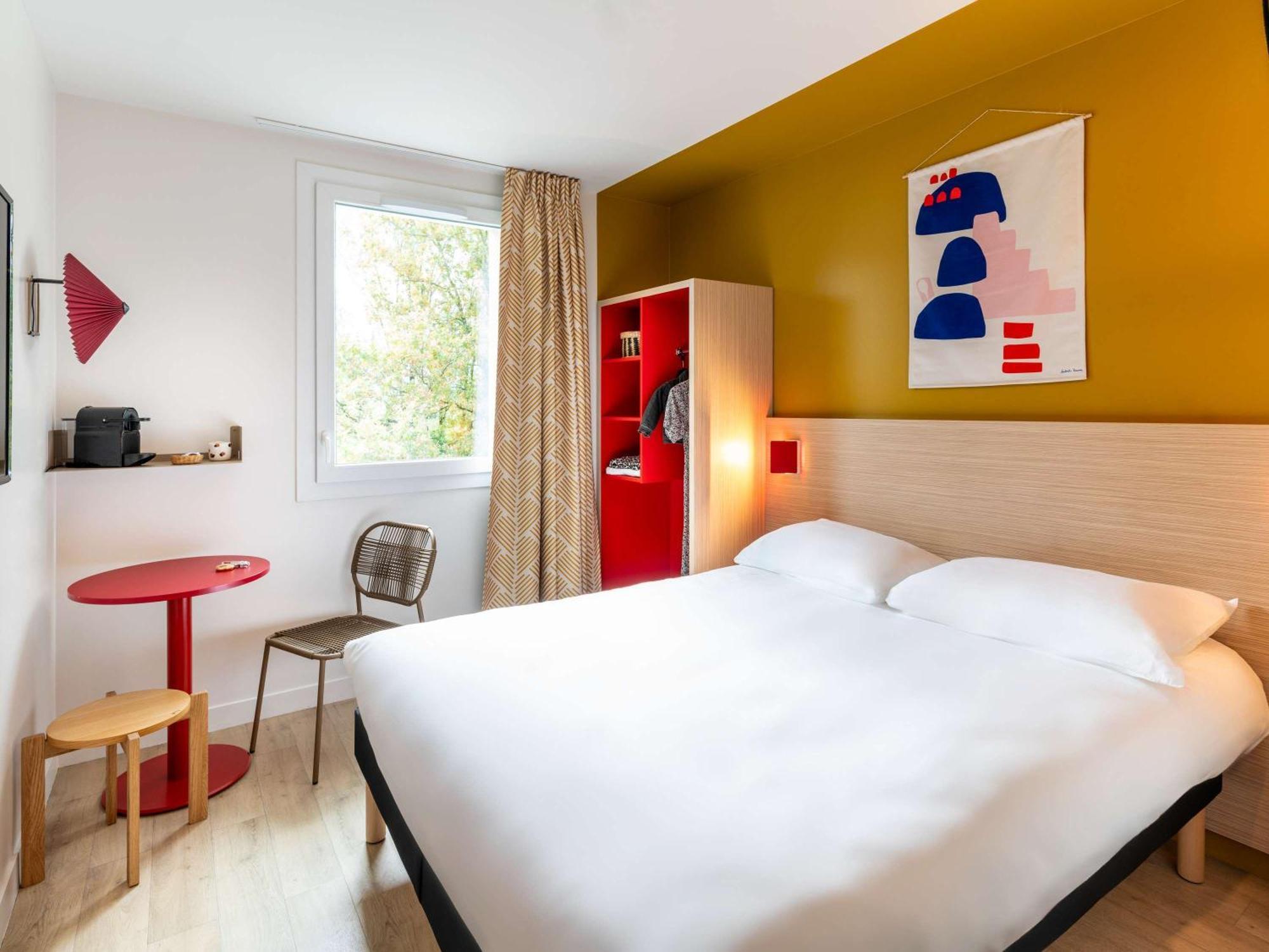 Готель Ibis Styles Prevessin Geneve Aeroport Екстер'єр фото